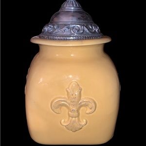 Fleur De Lis Canister